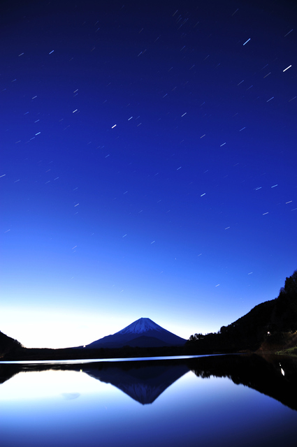 精進湖の画像(写真) 精進湖の画像(写真)