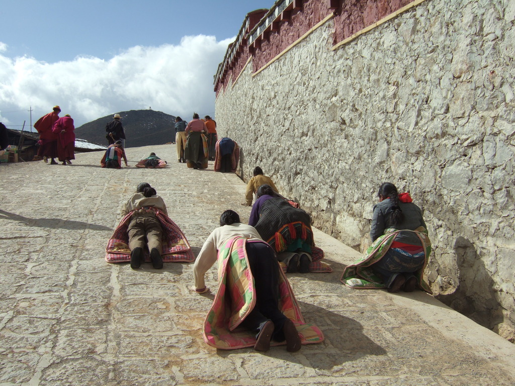 五体投地 by asian0328 （ID：363015） 写真共有サイトPHOTOHITO